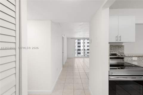 345 Ocean Dr 424, Miami Beach FL - photo 15 of 31