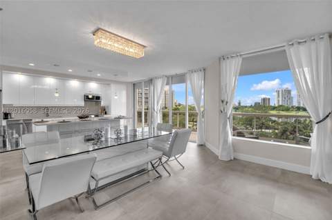 20191 E Country Club Dr 601, Aventura FL - photo 10 of 39