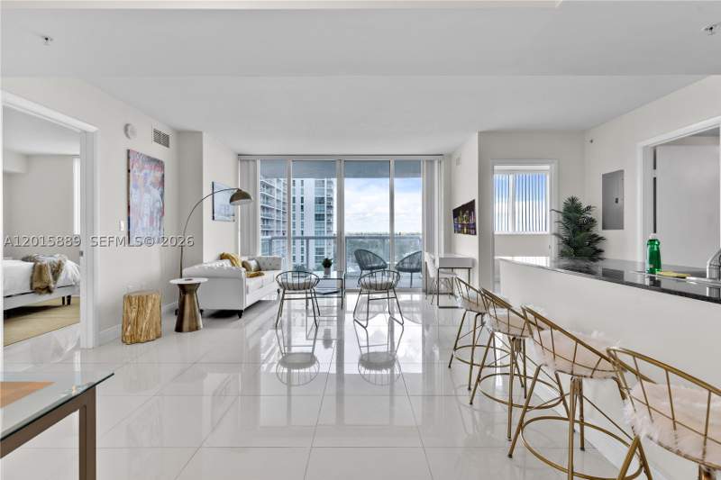2 bedroom Condominium at 1861 NW S River Dr 1003, Terrazas Riverpark Villag, Miami — photo 3