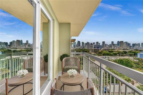 816 NW 11th St 1208, Miami FL - photo 17 of 43