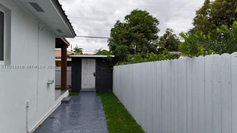 3536 NW 14th Ter, Miami FL - photo 24 of 28