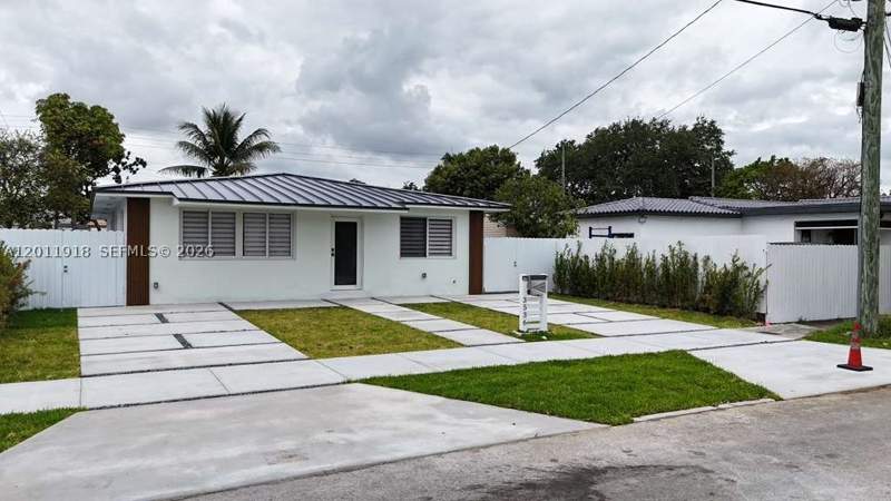 4 bedroom SingleFamilyResidence at 3536 NW 14th Ter, Grapeland Heights Sec 2, Miami — photo 3