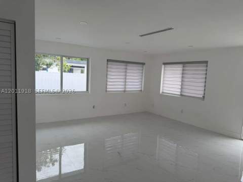 3536 NW 14th Ter, Miami FL - photo 7 of 28