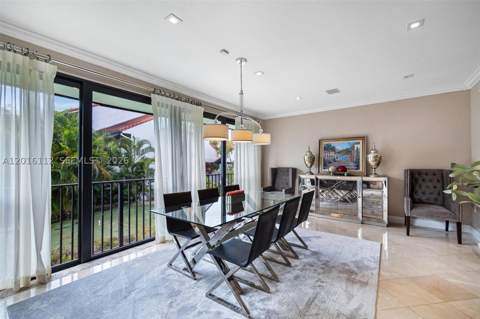 2000 S Bayshore Dr 69, Miami FL - photo 8 of 51