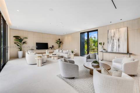 4550 N Jefferson Ave, Miami Beach FL - photo 20 of 93