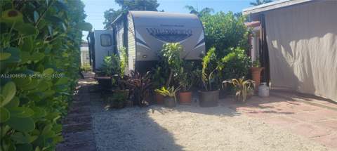 6021 SW 62nd Pl, South Miami FL - photo 16 of 61