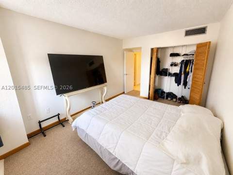 3375 N Country Club Dr 407, Aventura FL - photo 10 of 14