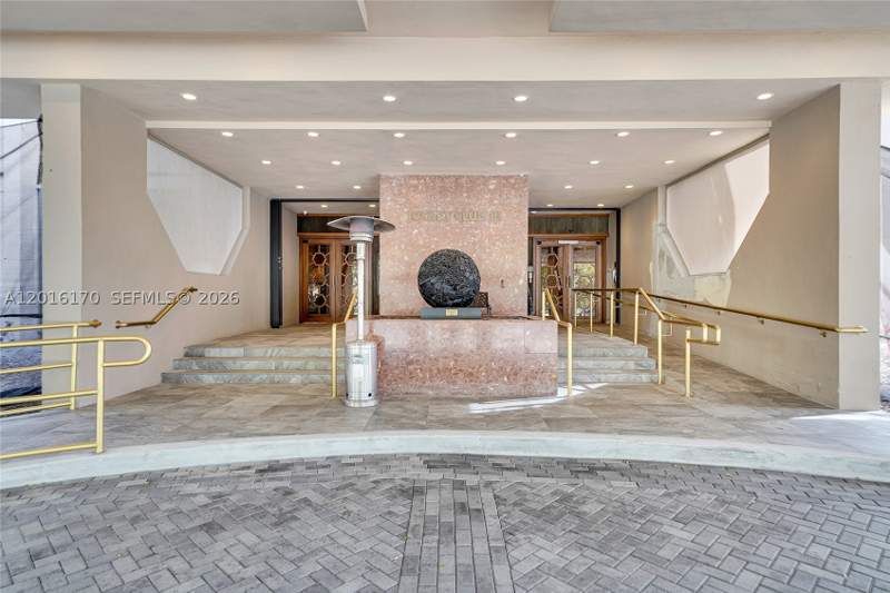 2 bedroom Condominium at 11113 Biscayne Blvd 255, Jockey Club III Condo, Miami — photo 2