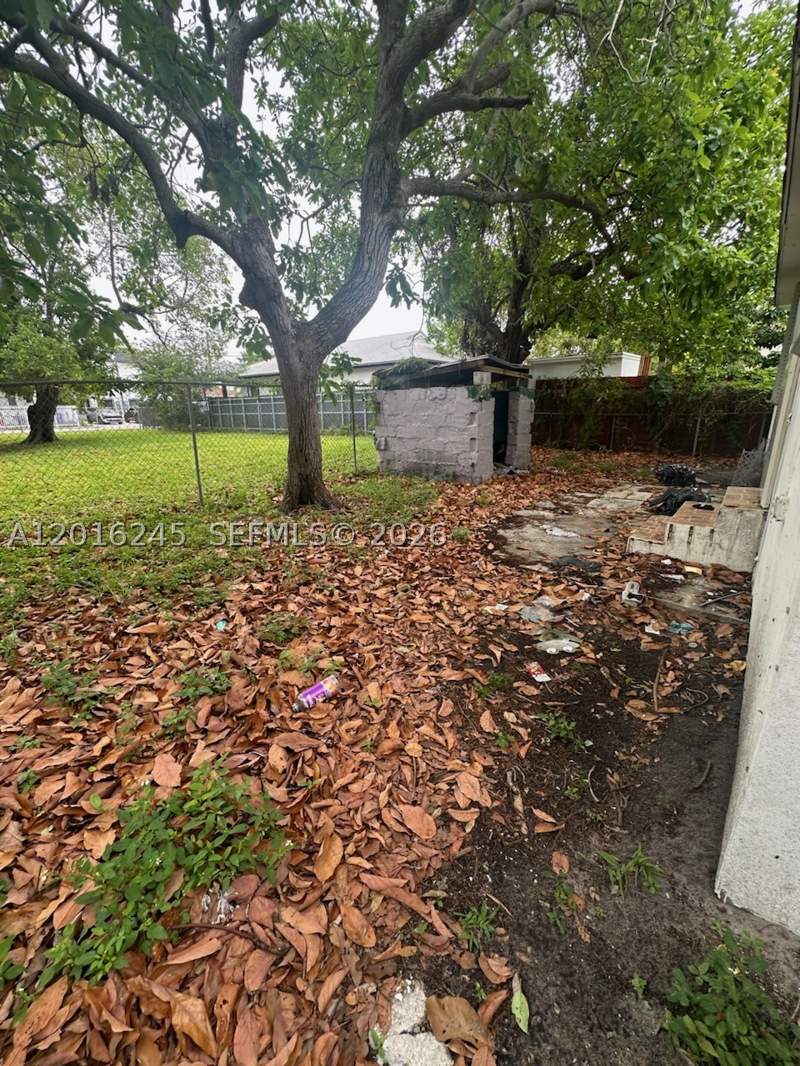 3 bedroom SingleFamilyResidence at 1891 NW 62nd Ter, Liberty City, Miami — photo 2