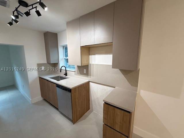 3 bedroom SingleFamilyResidence at 328 NE 57th St, Dixie Highway Track, Miami — photo 2