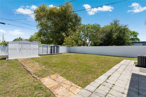 1059 NW 77th St, Miami FL - photo 14 of 22