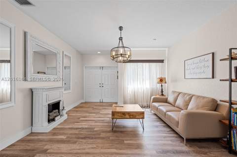 16238 NW 91st Ave, Miami Lakes FL - photo 7 of 52