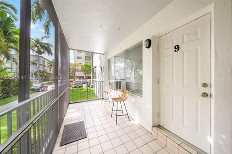 1125 99th St 9, Bay Harbor Islands FL - photo 14 of 27