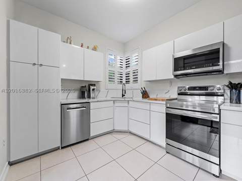 15533 N Miami Lakeway N 101-19, Miami Lakes FL - photo 11 of 29