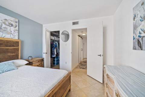 18021 Biscayne Boulevard 504, Aventura FL - photo 15 of 21