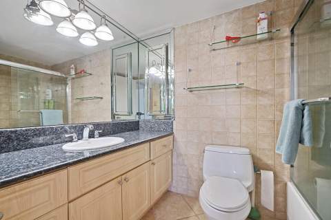 18021 Biscayne Boulevard 504, Aventura FL - photo 18 of 21