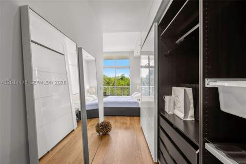 2001 Meridian Ave 404, Miami Beach FL - photo 12 of 39