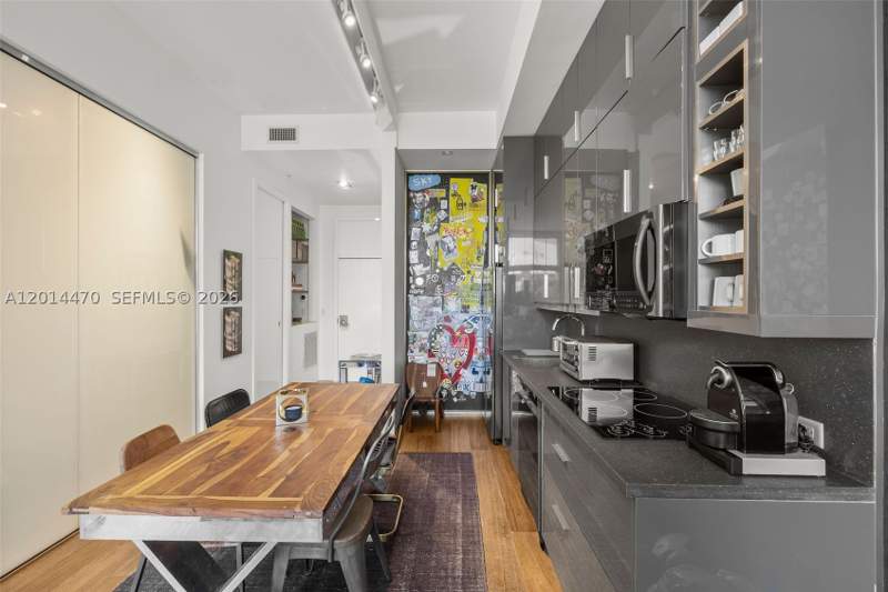 2 bedroom Condominium at 2001 Meridian Ave 404, The Meridian Condo, Miami Beach — photo 5