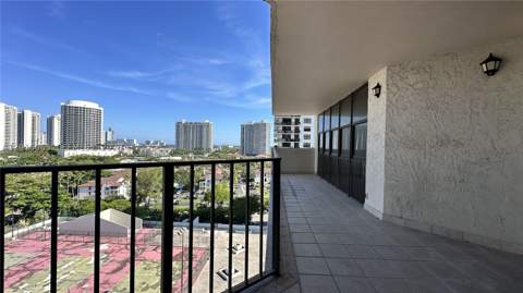 18181 NE 31st Ct 1408, Aventura FL - photo 17 of 56