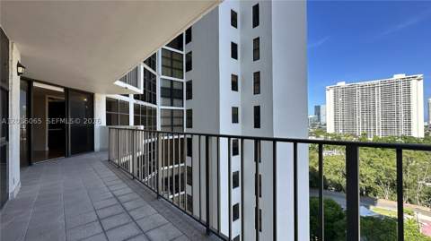 18181 NE 31st Ct 1408, Aventura FL - photo 19 of 56