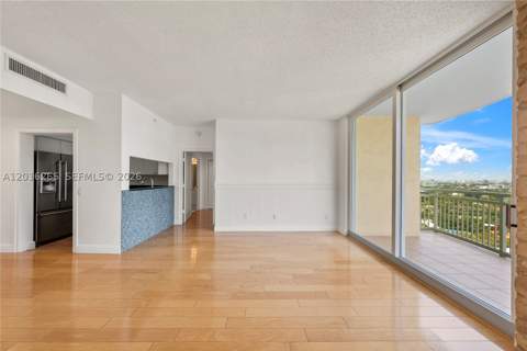 2475 Brickell Ave 2206, Miami FL - photo 16 of 60