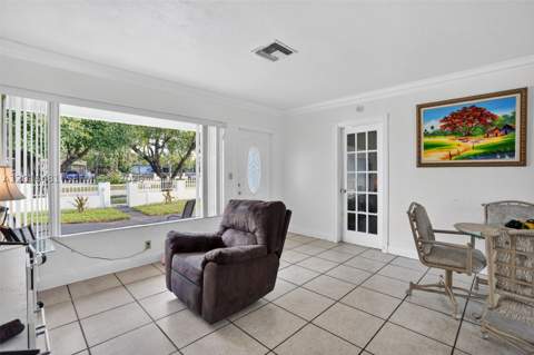 2451 NW 11th St, Miami FL - photo 12 of 51