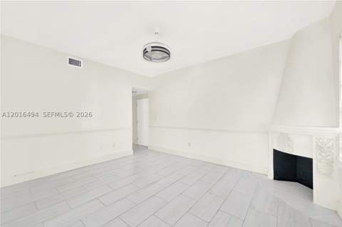 610 8th St 102, Miami Beach FL - photo 7 of 21
