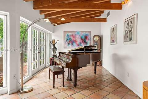 363 S Hibiscus Dr, Miami Beach FL - photo 12 of 25