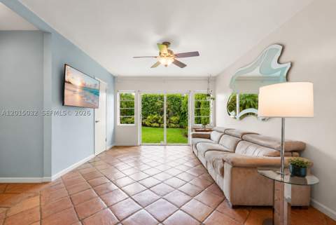 363 S Hibiscus Dr, Miami Beach FL - photo 15 of 25