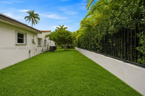 363 S Hibiscus Dr, Miami Beach FL - photo 19 of 25