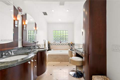 363 S Hibiscus Dr, Miami Beach FL - photo 23 of 25