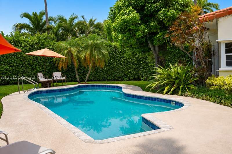 5 bedroom SingleFamilyResidence at 363 S Hibiscus Dr, Hibiscus Island, Miami Beach — photo 3