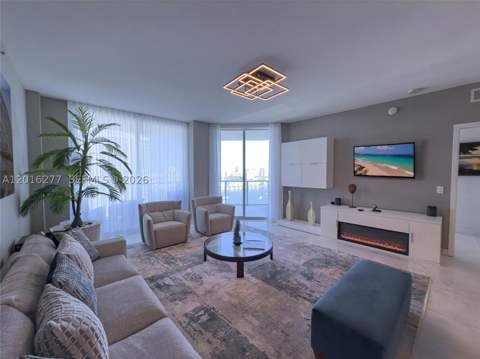 17111 Biscayne Blvd 1705, North Miami Beach FL - photo 16 of 54