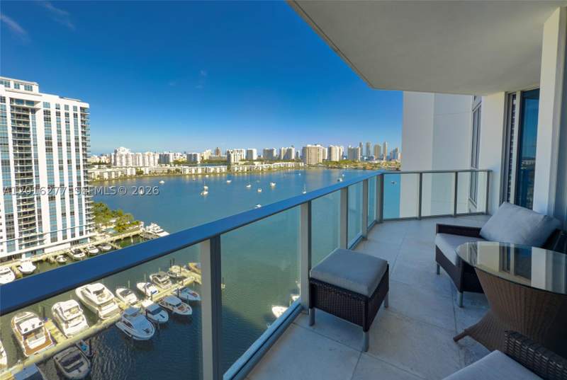 2 bedroom Condominium at 17111 Biscayne Blvd 1705, Marina Palms Residences S, North Miami Beach — photo 5