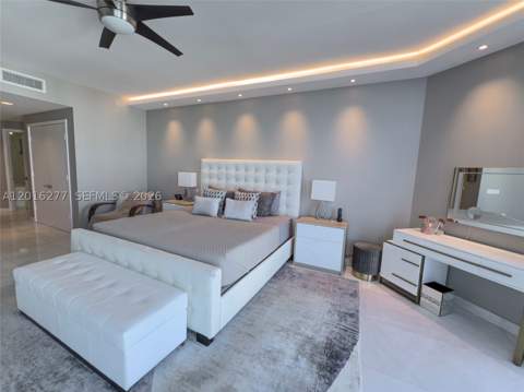 17111 Biscayne Blvd 1705, North Miami Beach FL - photo 8 of 54