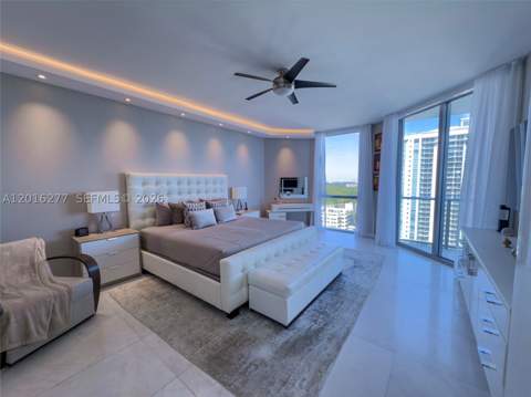 17111 Biscayne Blvd 1705, North Miami Beach FL - photo 9 of 54