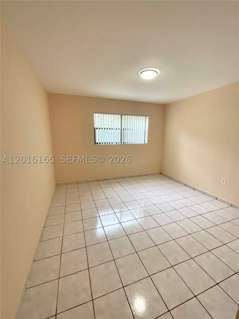 3522 NE 166th St 7, North Miami Beach FL - photo 8 of 11
