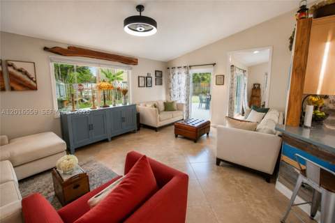 17601 SW 138th Ct, Miami FL - photo 18 of 21