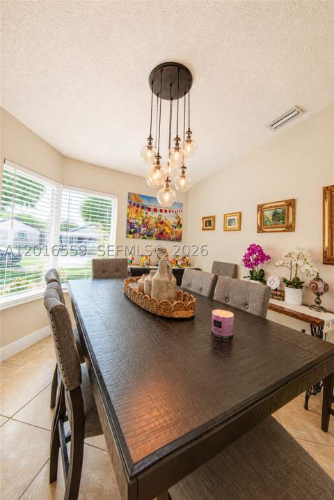 17601 SW 138th Ct, Miami FL - photo 7 of 21