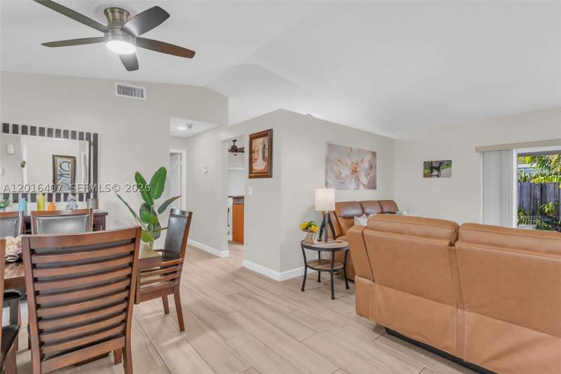 3 bedroom SingleFamilyResidence at 8266 NW 192nd Ter, Westbrooke At Avalon Sec, Hialeah — photo 3