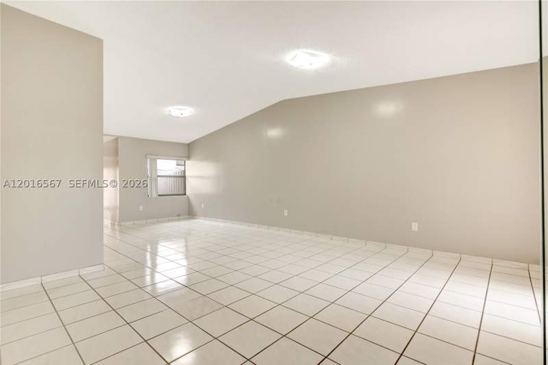 3 bedroom Townhouse at 1620 SW 124th Pl 1, 2nd Amend To Half Moon Vi, Miami — photo 5