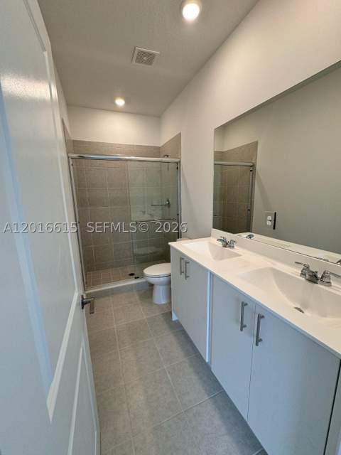 663 SE 13th St Cir, Homestead FL - photo 10 of 19