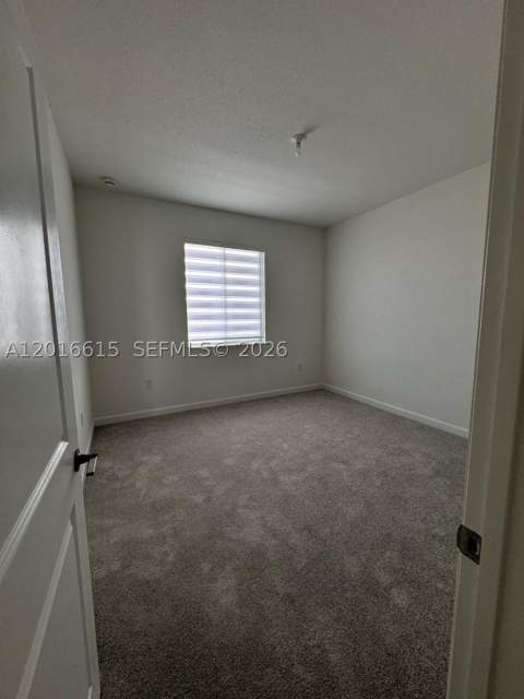 663 SE 13th St Cir, Homestead FL - photo 13 of 19