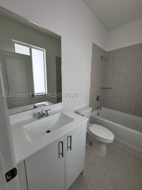 663 SE 13th St Cir, Homestead FL - photo 15 of 19