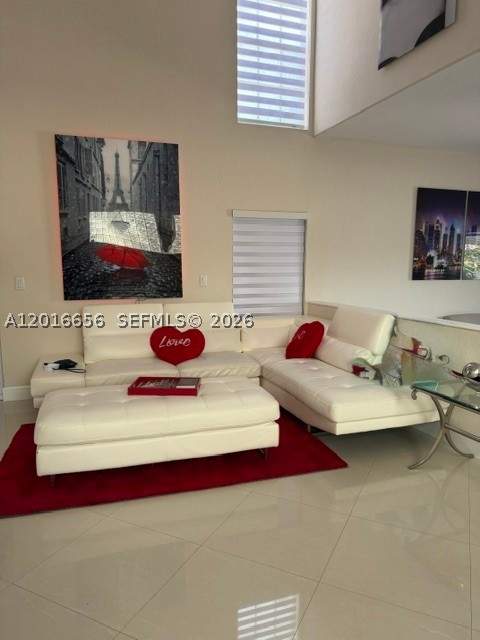 4 bedroom SingleFamilyResidence at 14630 SW 132nd Ct, The Point, Miami — photo 4
