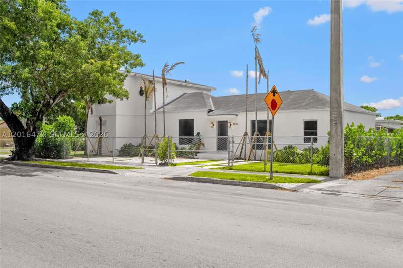 4 bedroom SingleFamilyResidence at 4746 NW 10th Ave, Crestwood, Miami — photo 3