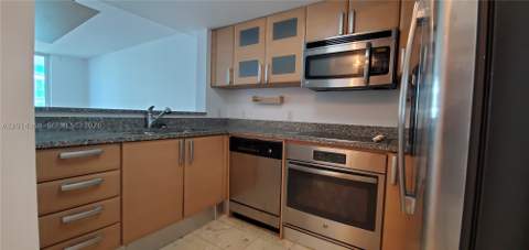 2101 Brickell Ave 1808, Miami FL - photo 14 of 18