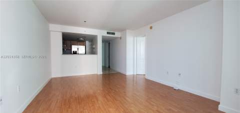 2101 Brickell Ave 1808, Miami FL - photo 7 of 18