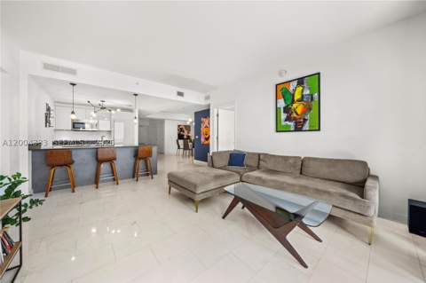 1010 Brickell Ave 3904, Miami FL - photo 6 of 14