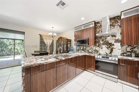 12921 SW 281st St, Homestead FL - photo 6 of 27